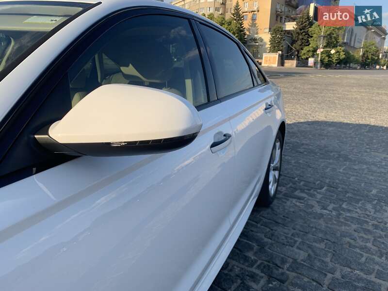 Седан Audi A6 2017 в Харькове