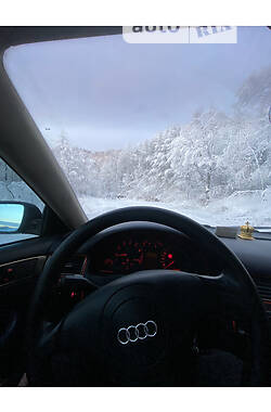 Седан Audi A6 1998 в Тячеве