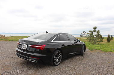 Седан Audi A6 2019 в 
