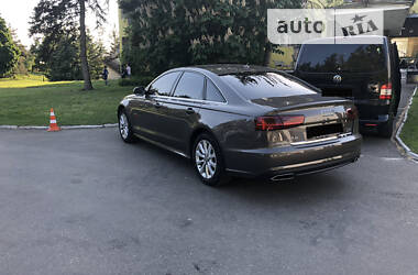 Седан Audi A6 2015 в 
