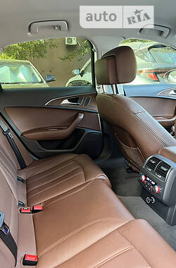 Седан Audi A6 2015 в Киеве