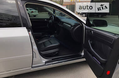 Универсал Audi A6 2004 в 