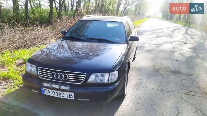 Универсал Audi A6 1995 в Жашкове
