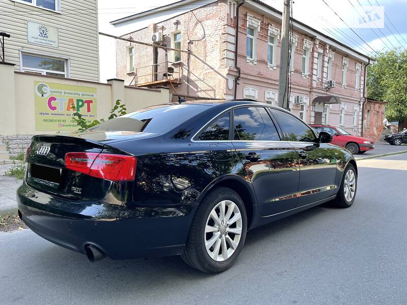 Седан Audi A6 2012 в Харькове