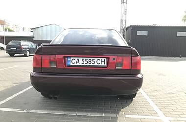 Седан Audi A6 1995 в Черкассах