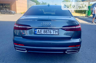 Седан Audi A6 2019 в 