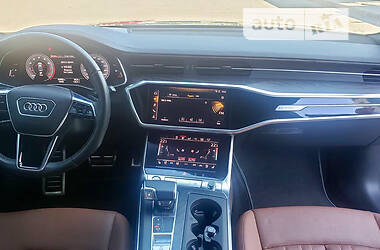 Седан Audi A6 2019 в 