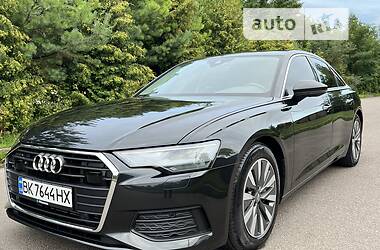 Седан Audi A6 2018 в 