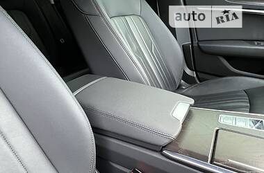Седан Audi A6 2018 в 