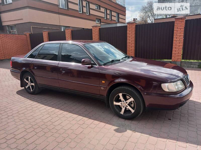 Седан Audi A6 1996 в Хмельницькому