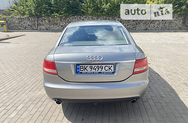 Седан Audi A6 2005 в Ровно