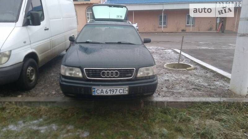 Универсал Audi A6 1996 в Умани