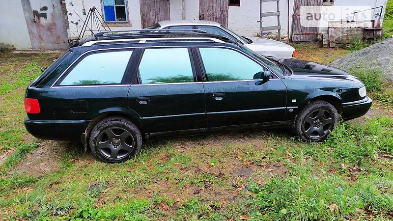 Универсал Audi A6 1996 в Умани