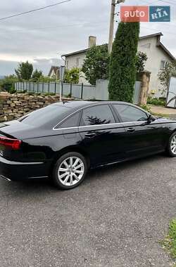 Седан Audi A6 2015 в 