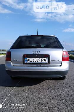 Универсал Audi A6 1999 в Царичанке