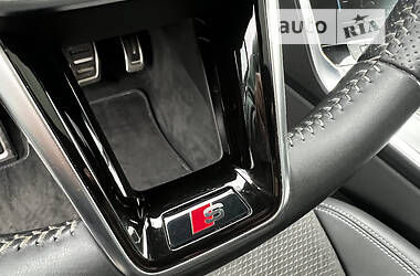 Универсал Audi A6 2018 в 