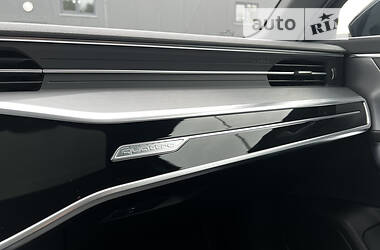 Универсал Audi A6 2018 в 