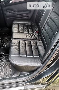 Универсал Audi A6 1999 в 