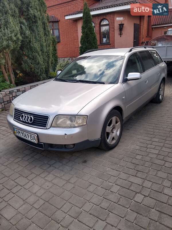 Універсал Audi A6 2004 в Звягелі