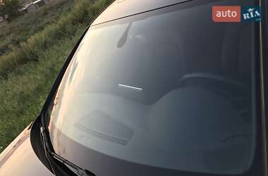 Седан Audi A6 2016 в 