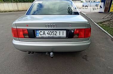 Седан Audi A6 1998 в Новоукраинке