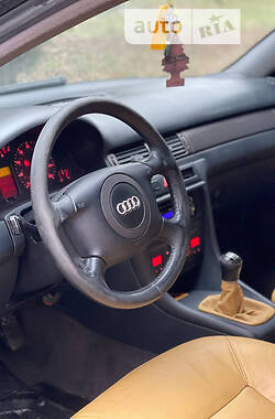 Седан Audi A6 2000 в Здолбунове