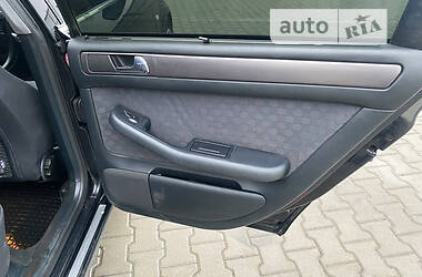 Універсал Audi A6 2000 в 