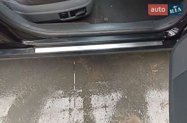 Седан Audi A6 1999 в 