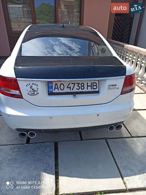 Седан Audi A6 2004 в Рахове