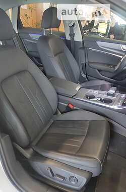 Седан Audi A6 2020 в 