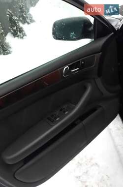 Универсал Audi A6 2001 в Рахове