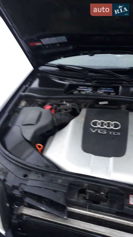 Универсал Audi A6 2001 в Рахове