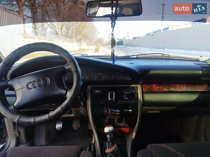 Универсал Audi A6 1996 в Стрые
