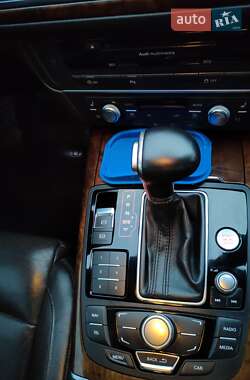 Седан Audi A6 2011 в 