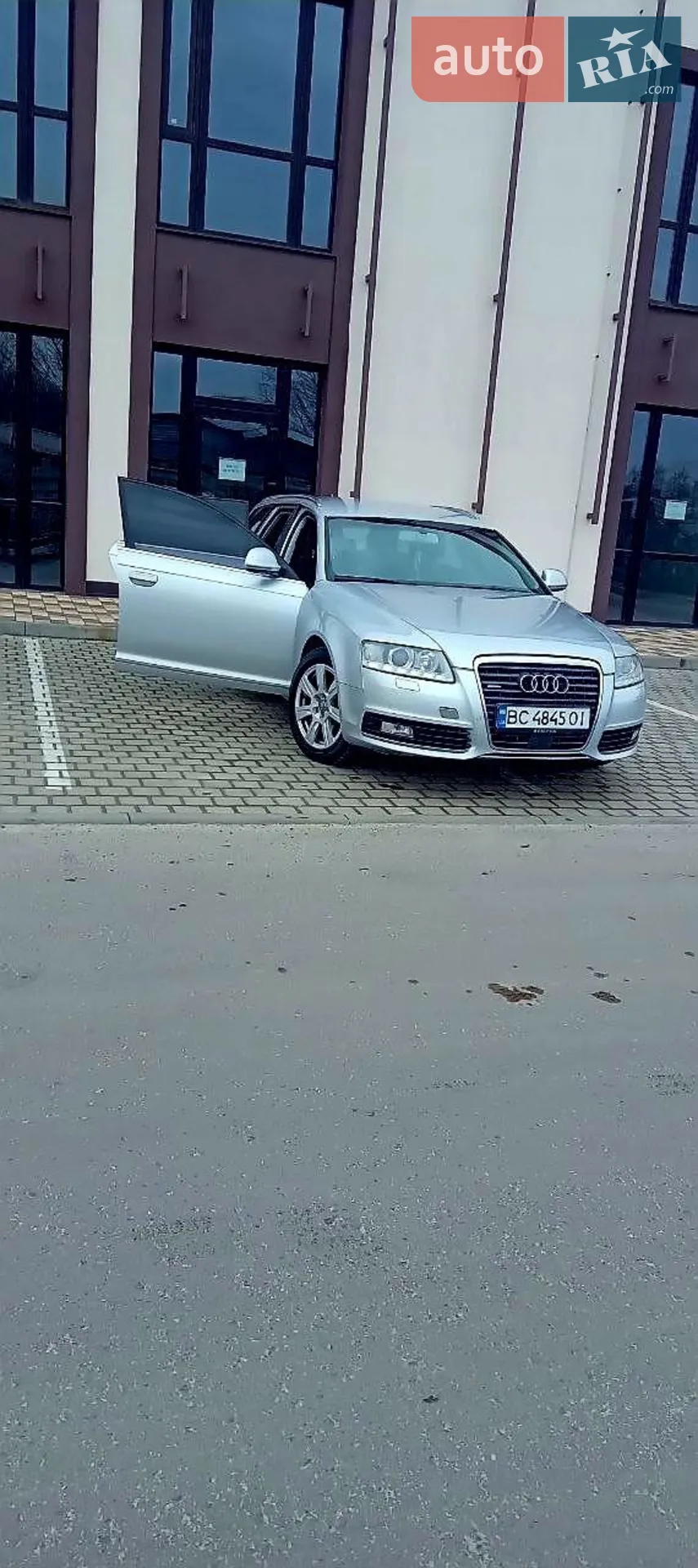 2010 Audi A6 - мініатюра 3
