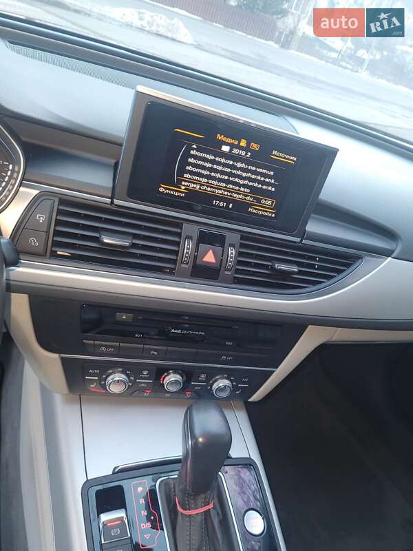 Седан Audi A6 2015 в Надворной