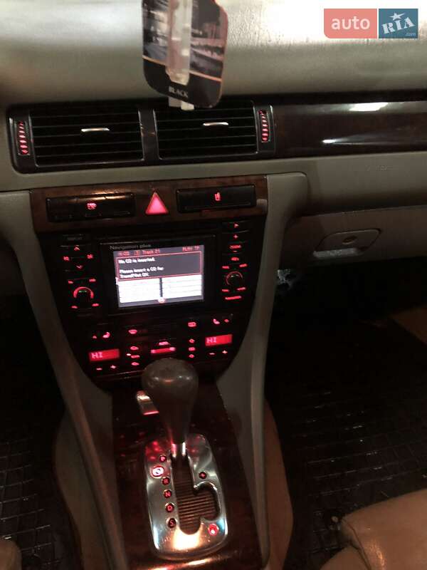 Универсал Audi A6 2002 в Виноградове