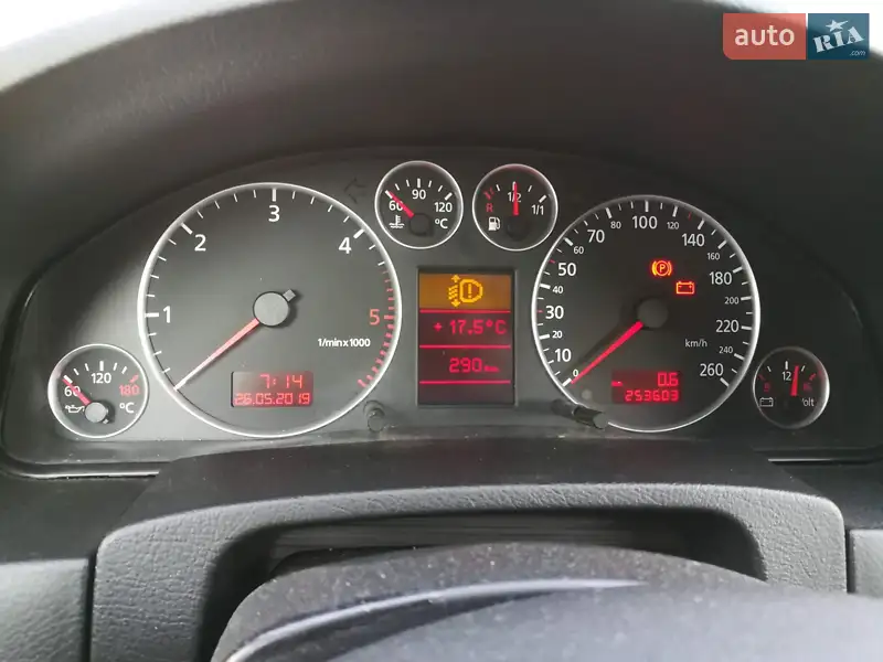 Audi A6 2002 VIN WAUZZZ4B92N141519 фото оголошення 13 з 51
