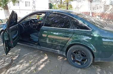 Седан Audi A6 2000 в Килии