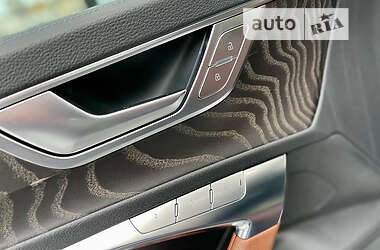 Седан Audi A6 2020 в 