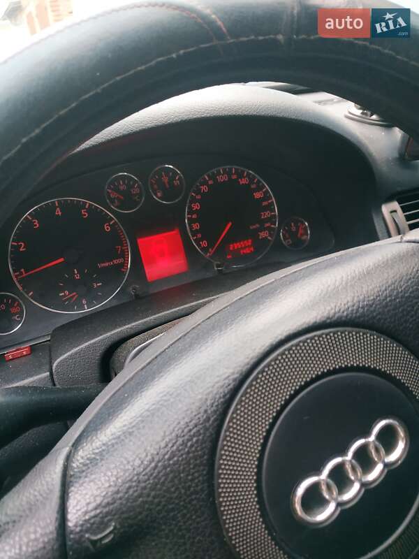 Універсал Audi A6 1999 в Чернігові