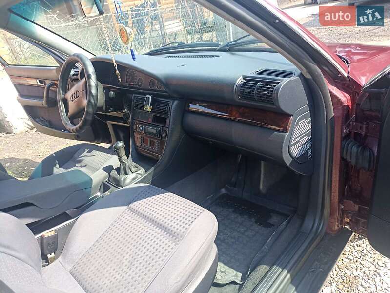Седан Audi A6 1996 в Ивано-Франковске
