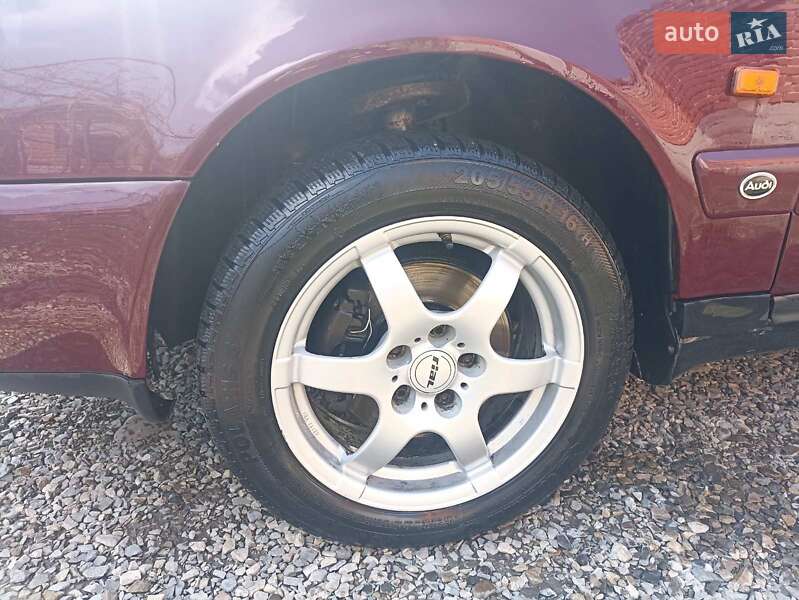 Седан Audi A6 1996 в Ивано-Франковске