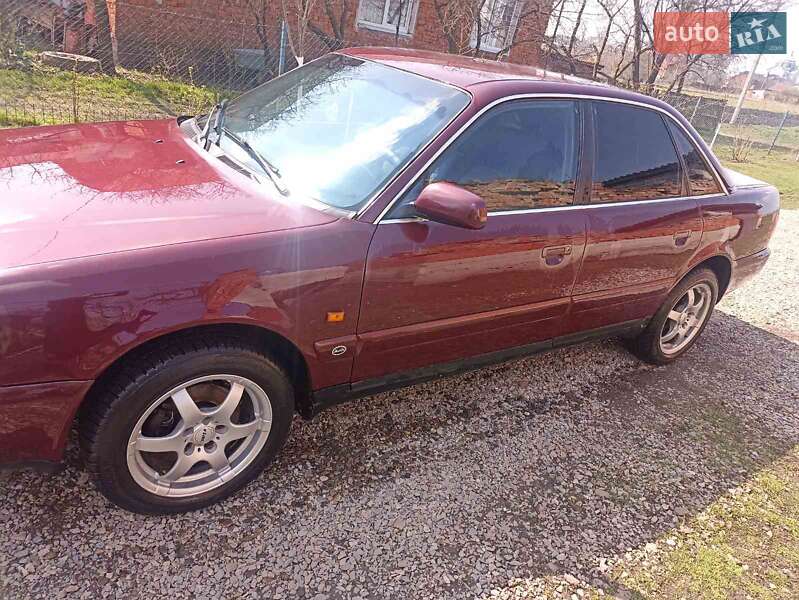 Седан Audi A6 1996 в Ивано-Франковске