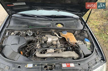 Универсал Audi A6 2001 в Калуше