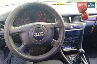 Седан Audi A6 1997 в 