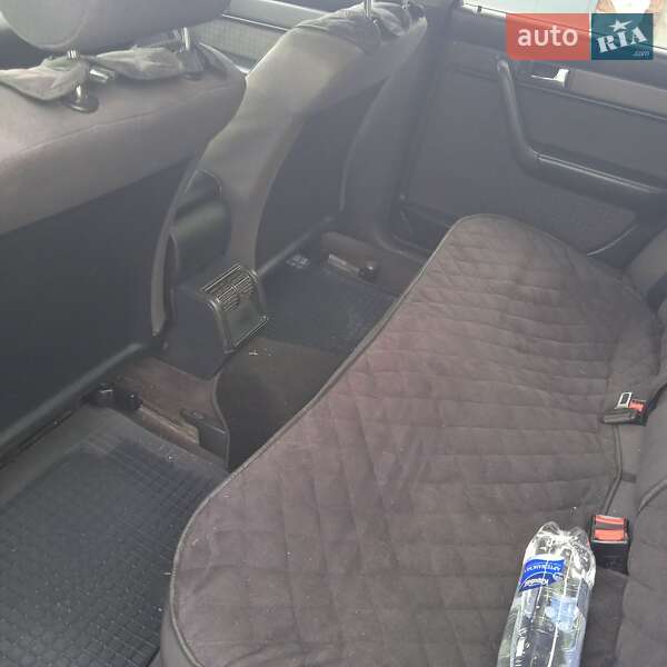 Седан Audi A6 1996 в Шепетовке