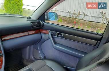 Седан Audi A6 1995 в 