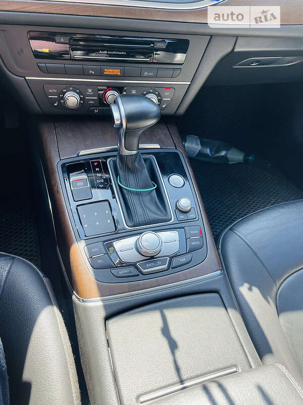 Седан Audi A6 2014 в Львові