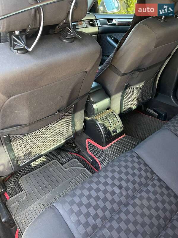 Седан Audi A6 2001 в Березовке